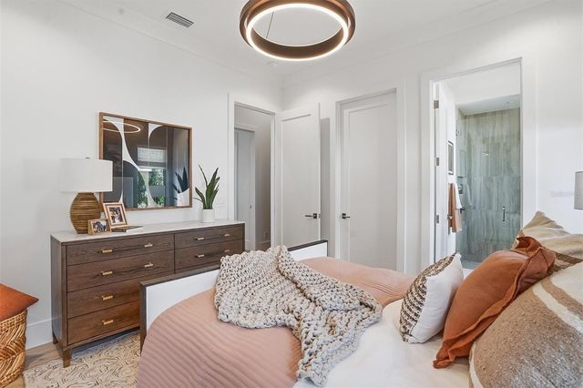 262 CRYSTAL WATERS DRIVE, Sarasota, FL 34240