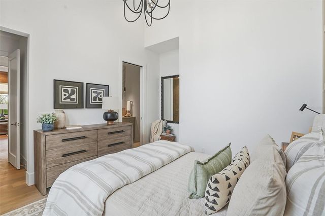 262 CRYSTAL WATERS DRIVE, Sarasota, FL 34240