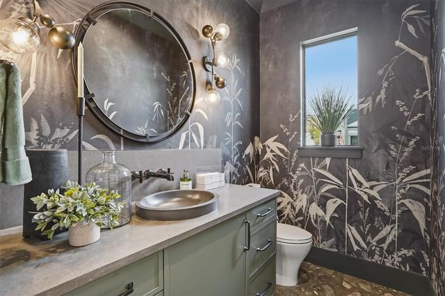 262 CRYSTAL WATERS DRIVE, Sarasota, FL 34240