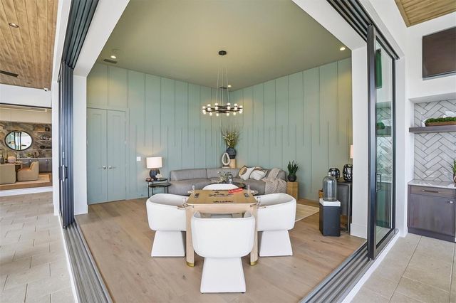 262 CRYSTAL WATERS DRIVE, Sarasota, FL 34240