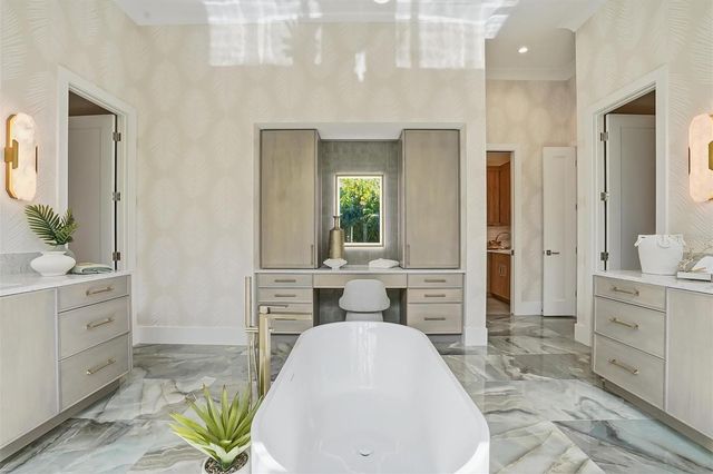 262 CRYSTAL WATERS DRIVE, Sarasota, FL 34240