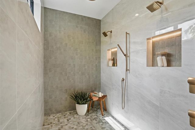 262 CRYSTAL WATERS DRIVE, Sarasota, FL 34240