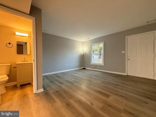 146 MARINE OAKS DR, Essex, MD 21221