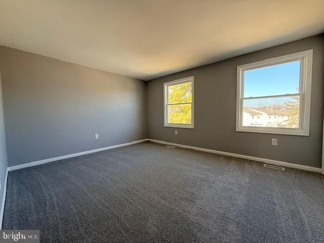 146 MARINE OAKS DR, Essex, MD 21221