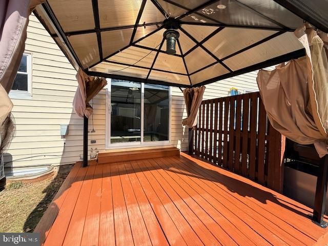 146 MARINE OAKS DR, Essex, MD 21221