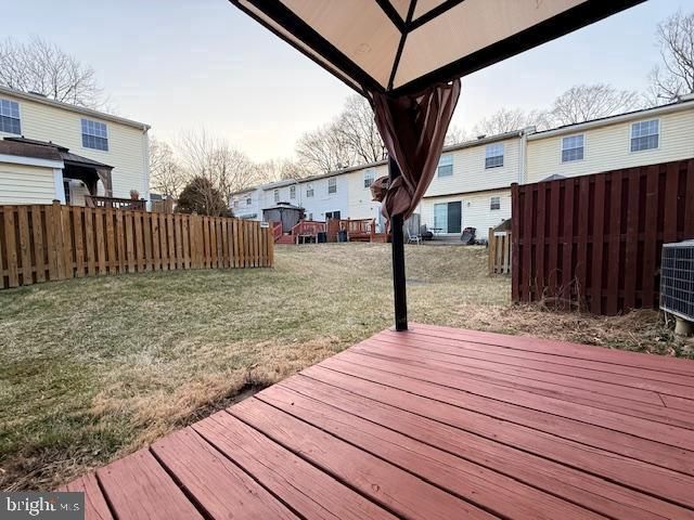 146 MARINE OAKS DR, Essex, MD 21221