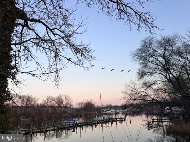 146 MARINE OAKS DR, Essex, MD 21221