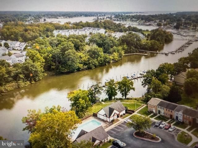 146 MARINE OAKS DR, Essex, MD 21221