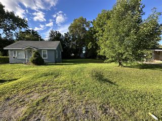 1183 Norton Street, Burton, MI 48529