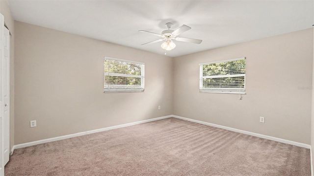 2135 NE 6TH PLACE, Ocala, FL 34470