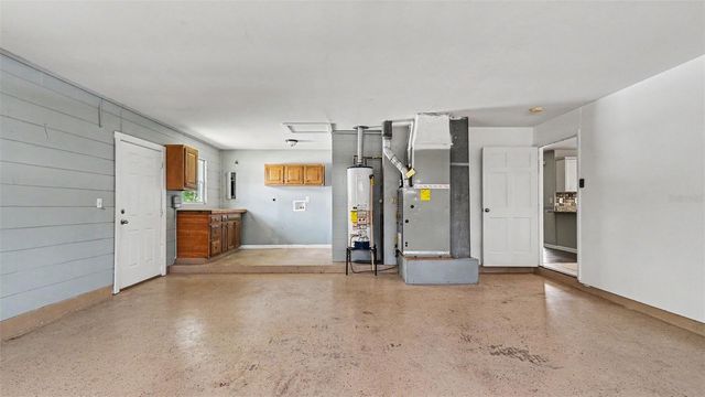 2135 NE 6TH PLACE, Ocala, FL 34470