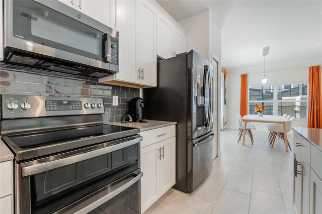 4249 PARAGRAPH DRIVE, Kissimmee, FL 34746