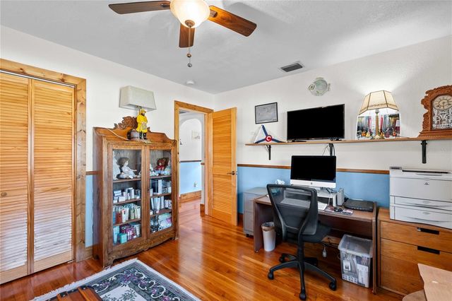 1109 COMMODORE STREET, Clearwater, FL 33755