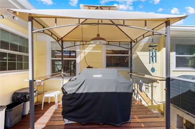 1109 COMMODORE STREET, Clearwater, FL 33755