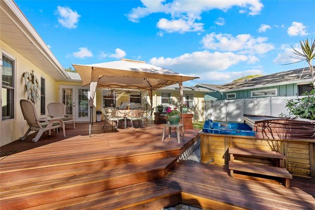 1109 COMMODORE STREET, Clearwater, FL 33755