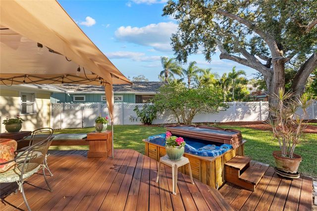 1109 COMMODORE STREET, Clearwater, FL 33755