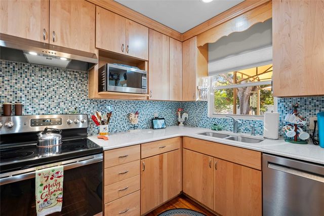 1109 COMMODORE STREET, Clearwater, FL 33755