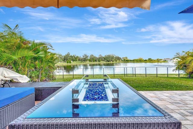 2942 ROCK SOUND STREET, Bradenton, FL 34208