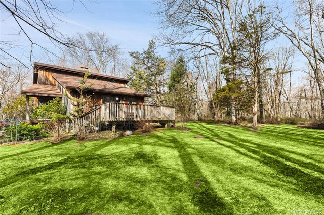 110 Cross Pond Road, Pound Ridge, NY 10576