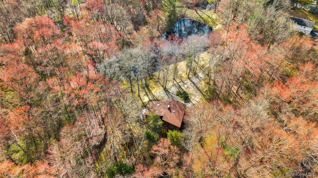 110 Cross Pond Road, Pound Ridge, NY 10576