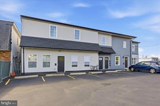 7406 BRISTOL PIKE #3, Levittown, PA 19057