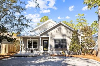 66 W Georgie Street, Santa Rosa Beach, FL 32459