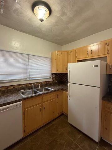 4861 Hampshire AVE, Norfolk, VA 23513