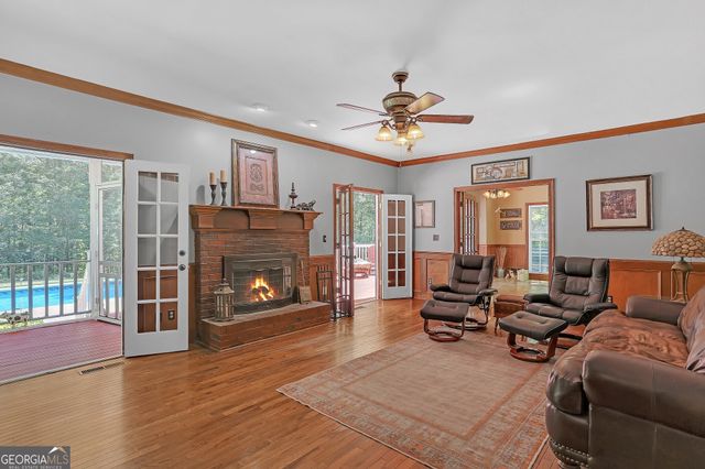 4740 Matthews Park Drive, Snellville, GA 30039