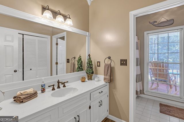 4740 Matthews Park Drive, Snellville, GA 30039