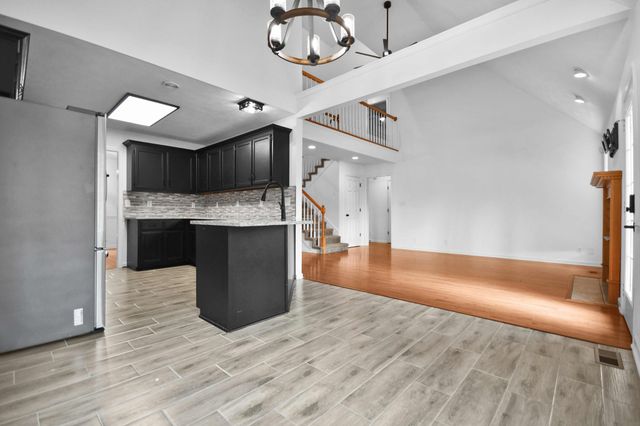 3461 Melrose Drive, Clarksville, TN 37042