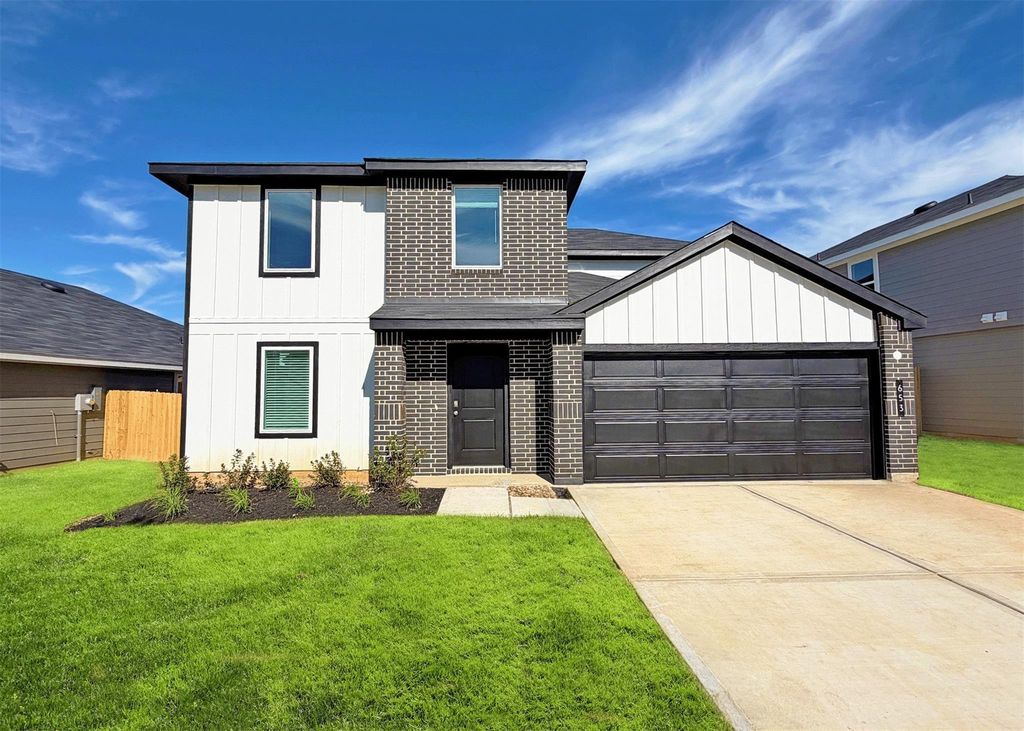653 Iron Horse Drive, Conroe, TX 77303