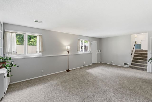 8300 E Brookhollow, Wichita, KS 67206