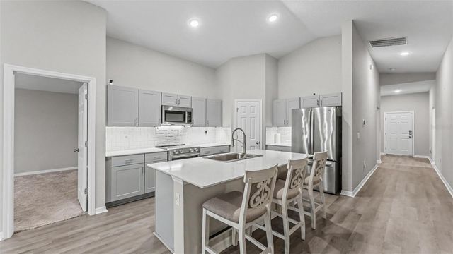 4553 WHITE MARBLE COURT, Lakeland, FL 33811