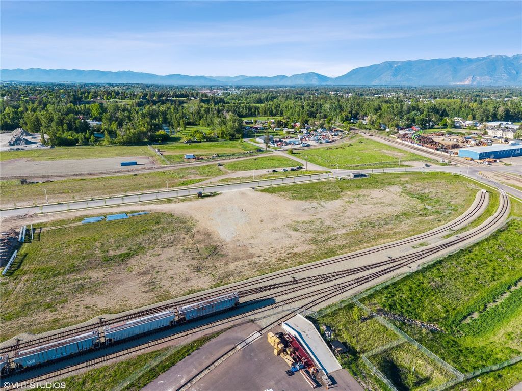 1000 Rail Park Drive, Kalispell, MT 59901 photo 2