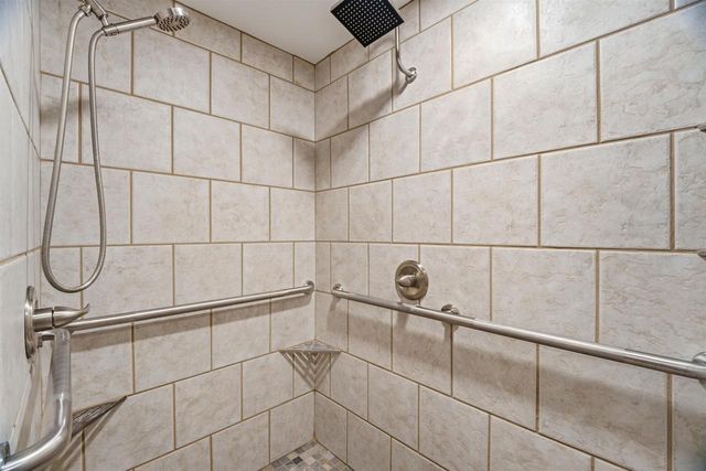 N3893 VANDEN BOSCH ROAD, Kaukauna, WI 54130