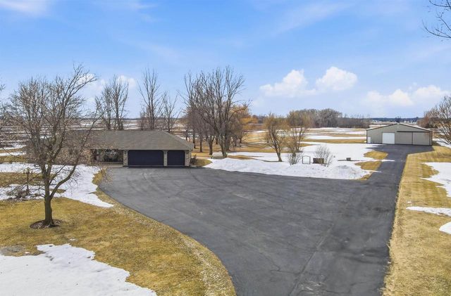 N3893 VANDEN BOSCH ROAD, Kaukauna, WI 54130