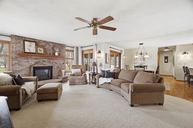 N3893 VANDEN BOSCH ROAD, Kaukauna, WI 54130