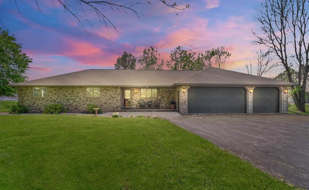 N3893 VANDEN BOSCH ROAD, Kaukauna, WI 54130