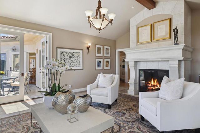 7 Redberry, Portola Valley, CA 94028