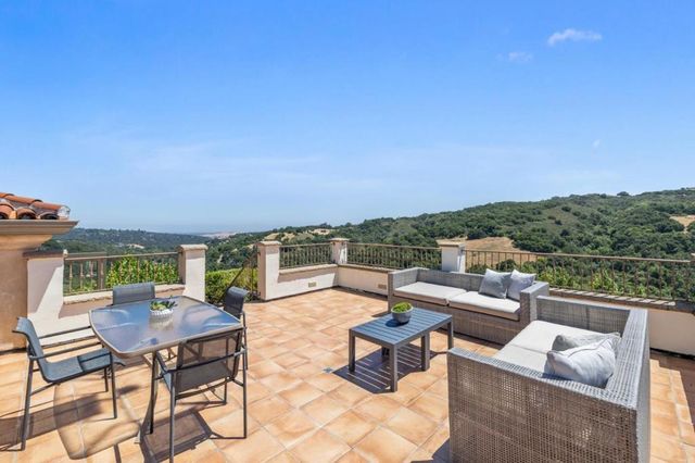 7 Redberry, Portola Valley, CA 94028