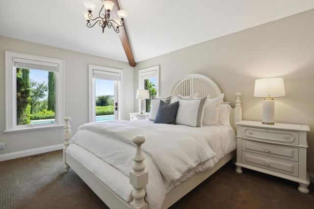 7 Redberry, Portola Valley, CA 94028