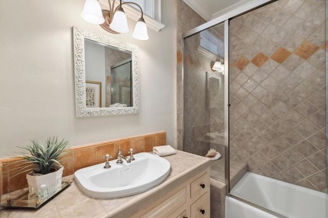 7 Redberry, Portola Valley, CA 94028