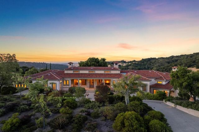 7 Redberry, Portola Valley, CA 94028
