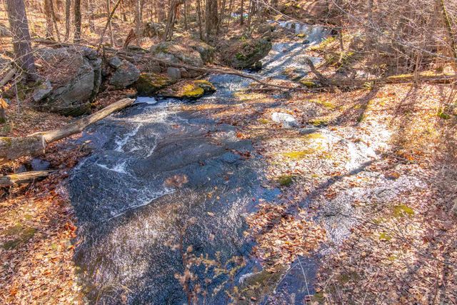 137 Cascade Road, Mason, NH 03048