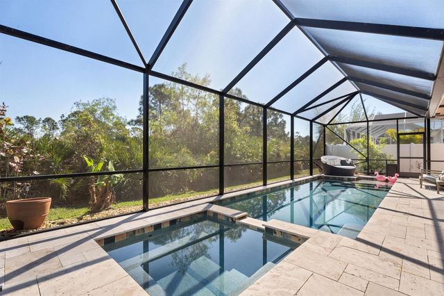 445 NW Sunflower Place, Jensen Beach, FL 34957