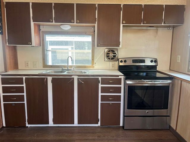 7801 34TH AVENUE N 88, St Petersburg, FL 33710