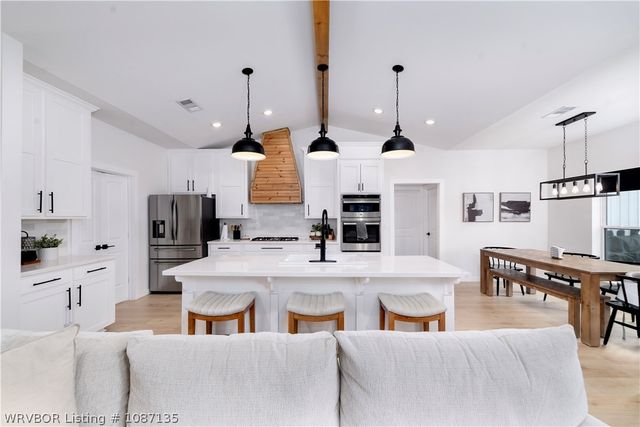 2323 S Coker Street, Greenwood, AR 72936