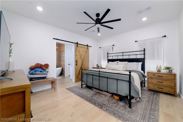 2323 S Coker Street, Greenwood, AR 72936