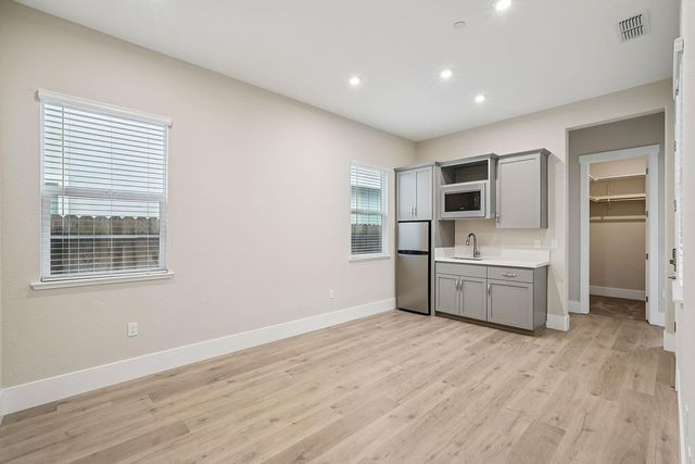 3024 Atirro Way, Rancho Cordova, CA 95742