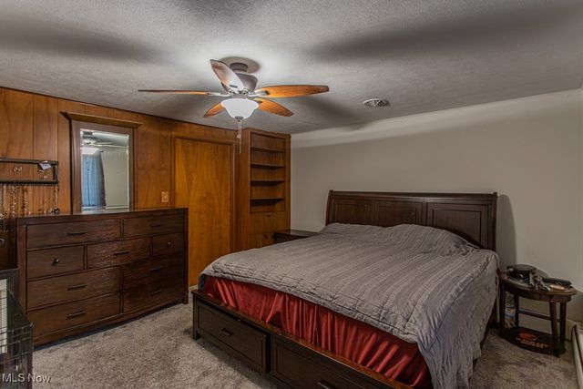 4453 N Leavitt, Warren, OH 44485